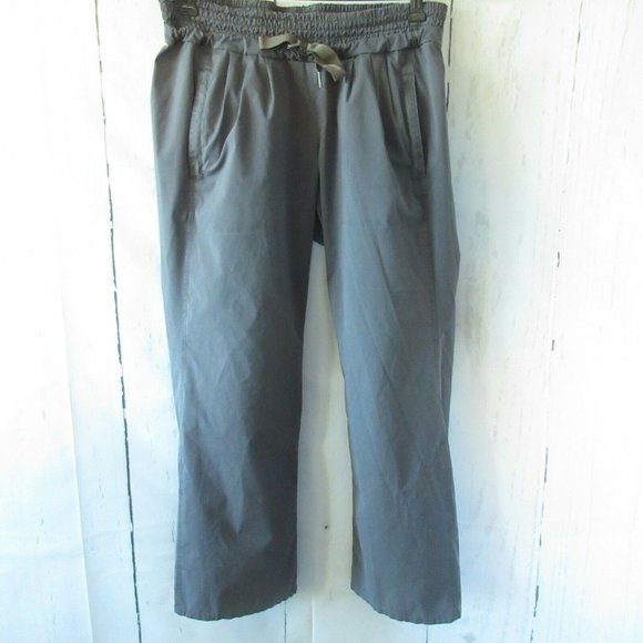 lululemon athletica Pants - Lululemon Crop Pants 10 Gray High Waisted Rise Crop Pull On